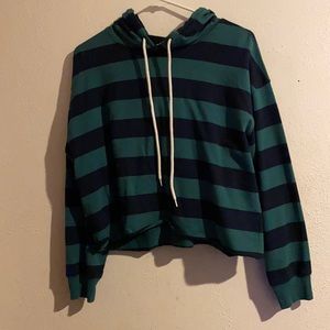 Striped sweatshirt with hood